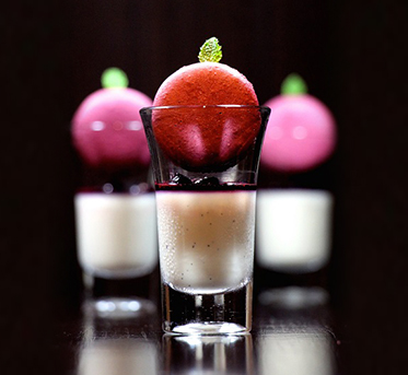 Panna Cotta à la Vanille Bleue — Escale Bleue