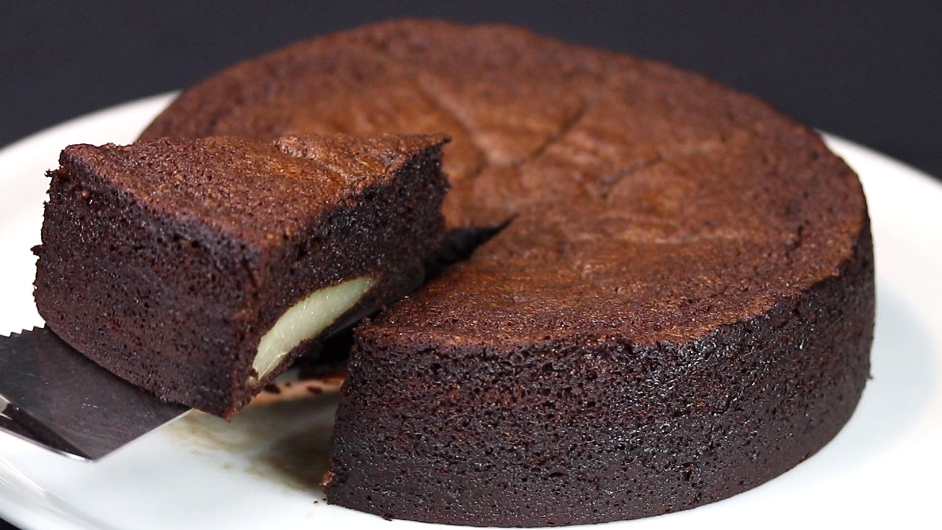 Gâteau poire chocolat Vanille Bleue — sortie du four