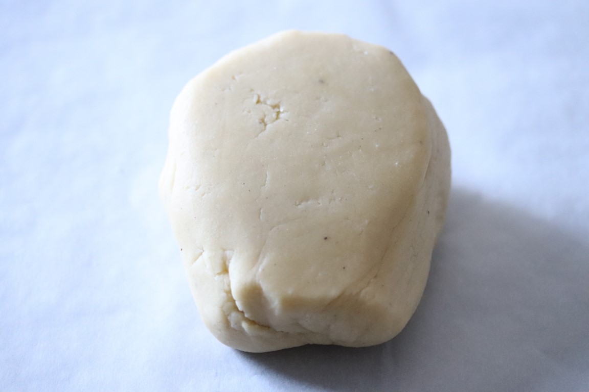 Pâte sablée — découpe