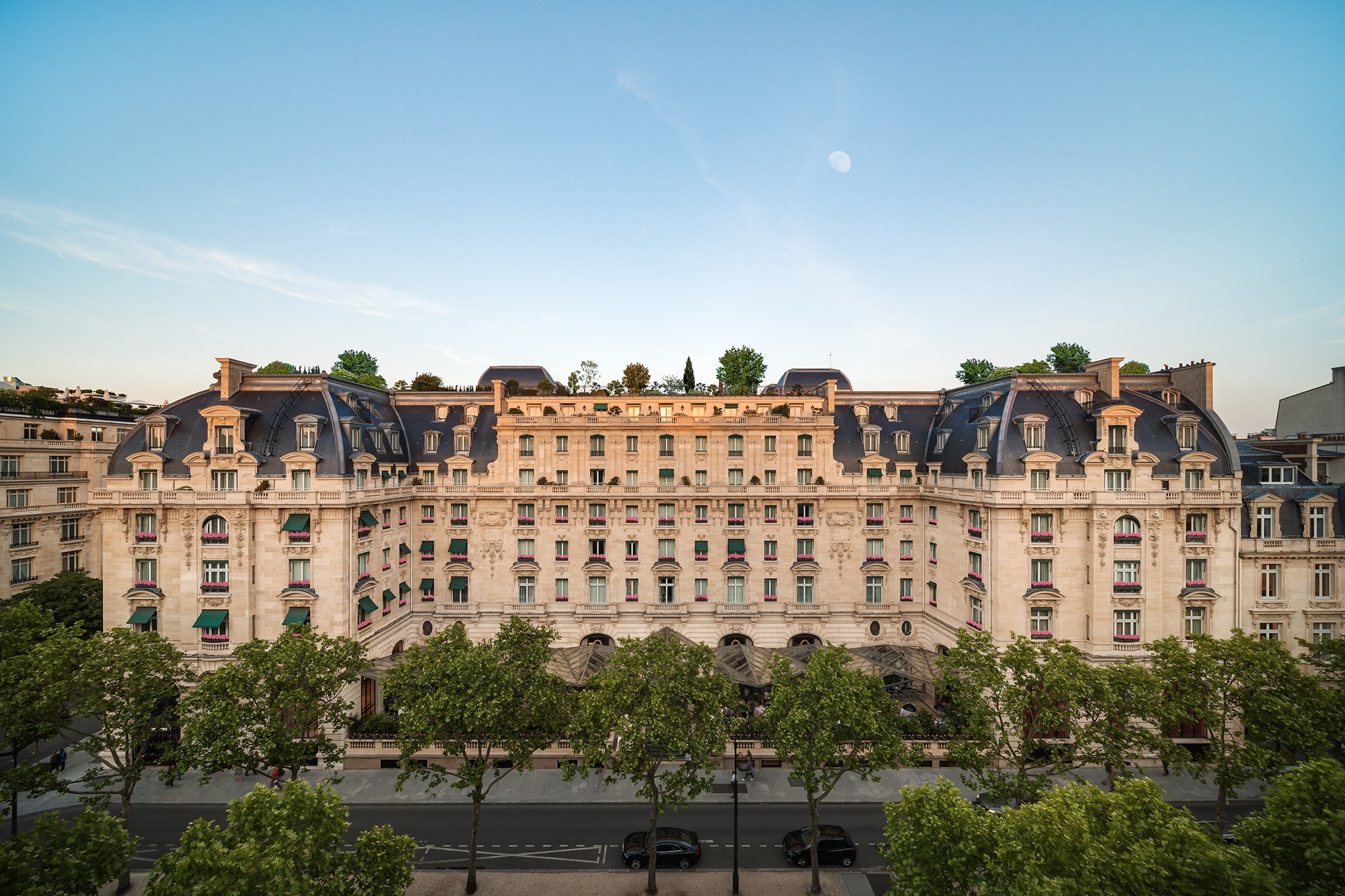 Peninsula Paris