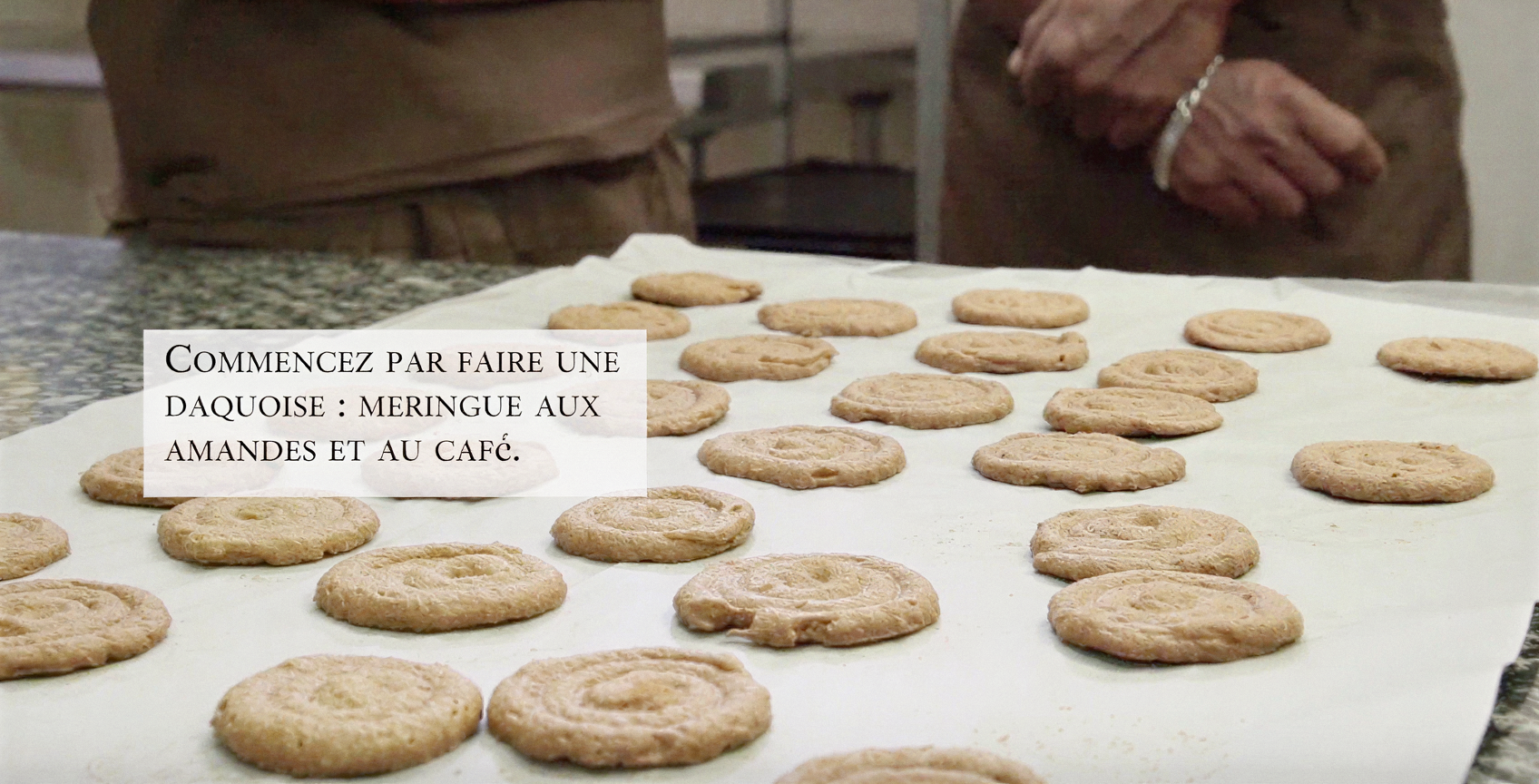 Dacquoise café — Intense Café Vanille Bleue MOF Serge Billet